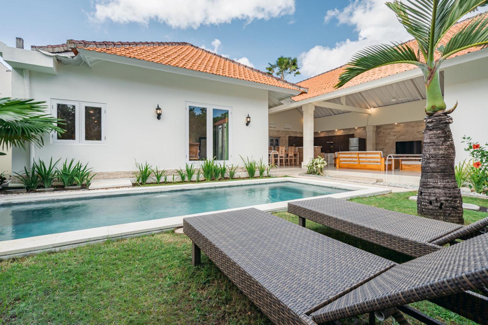 Green Garden Seminyak Villa Extérieur photo